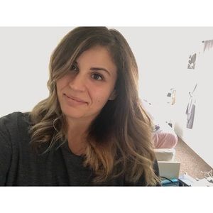 Meet your Posher, Gabrielle